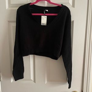 H&M Cropped Sweater